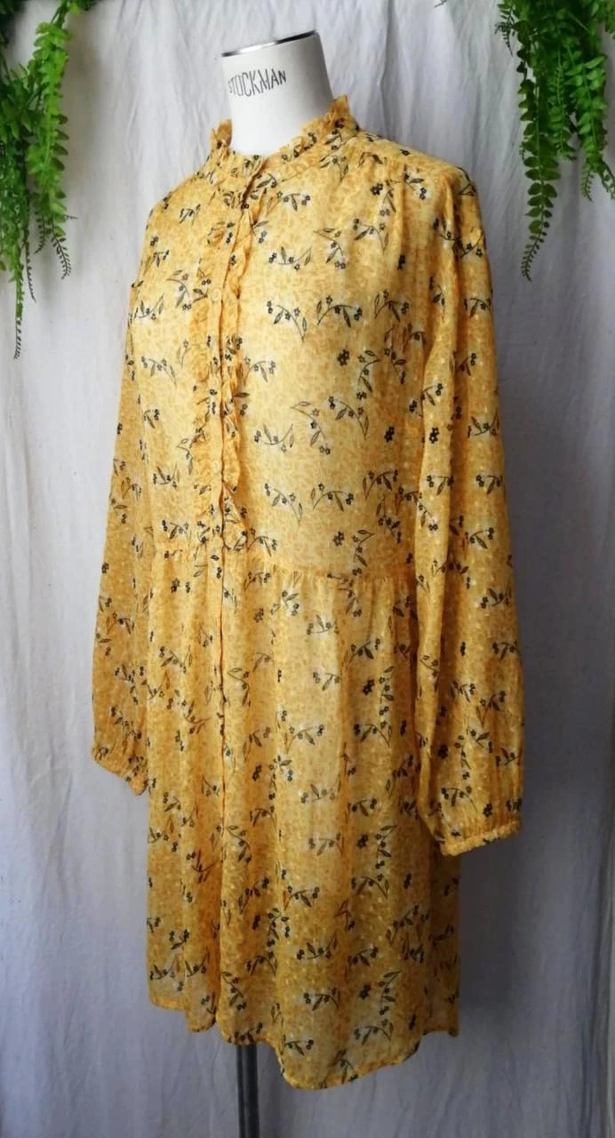 Cream textured voile floral print ruffled collar ochre shirt dress – photo 2